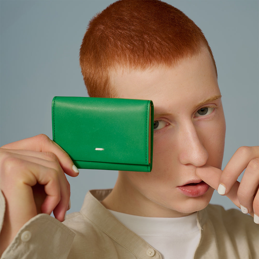 ＜エスティーヌ＞ ロジカルシリーズ 名刺入れ/グリーン