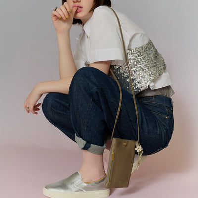 <SOEL> Smartphone Bag with 2 Pockets / Taupe
