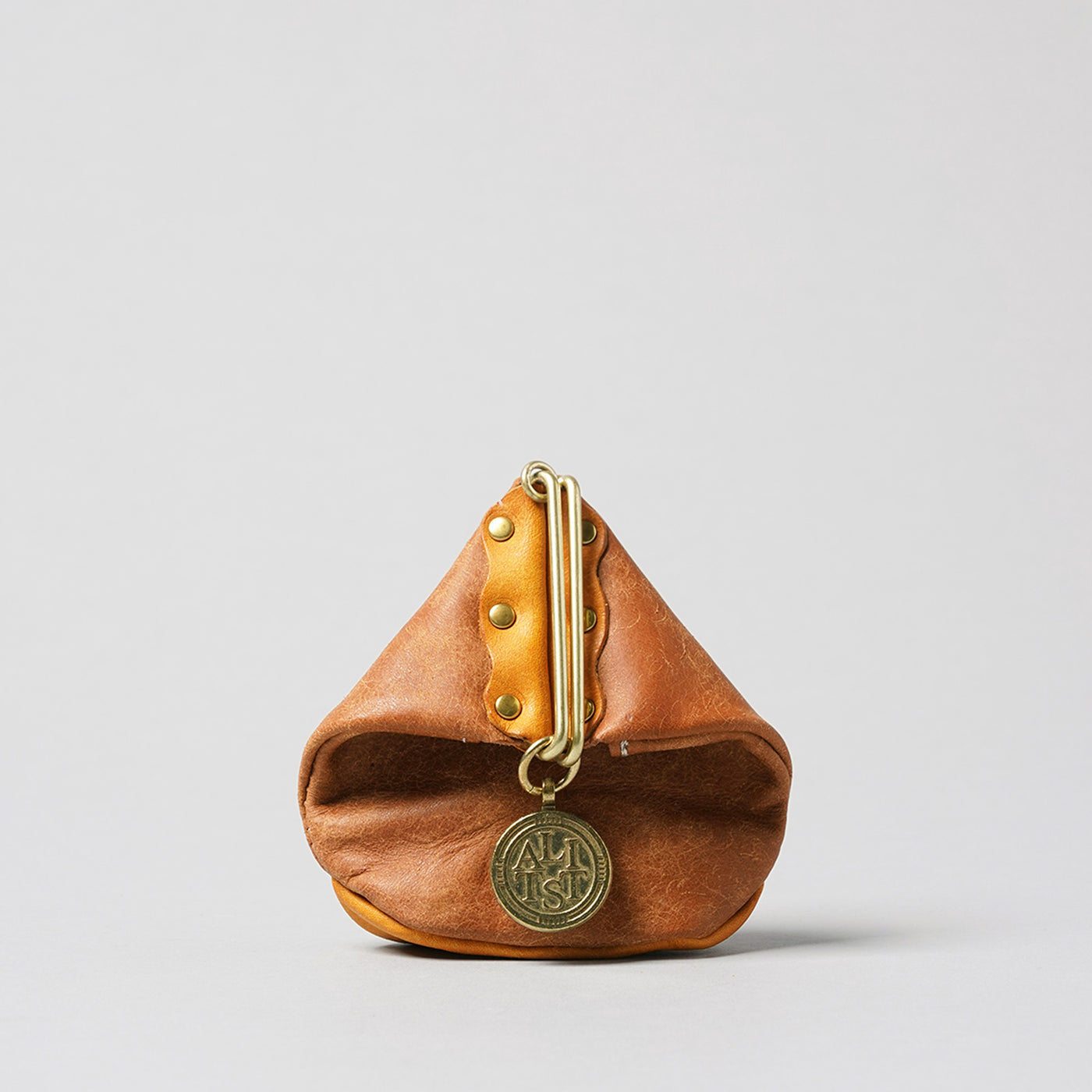 <LITSTA> Pentagon Coin Case / Camel