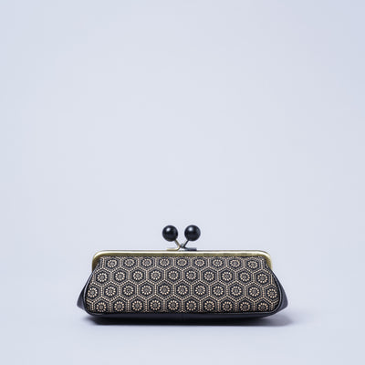 <kissora> Kotoinden Kiss Lock Eyeglass Case / Small Cherry Blossoms PNK