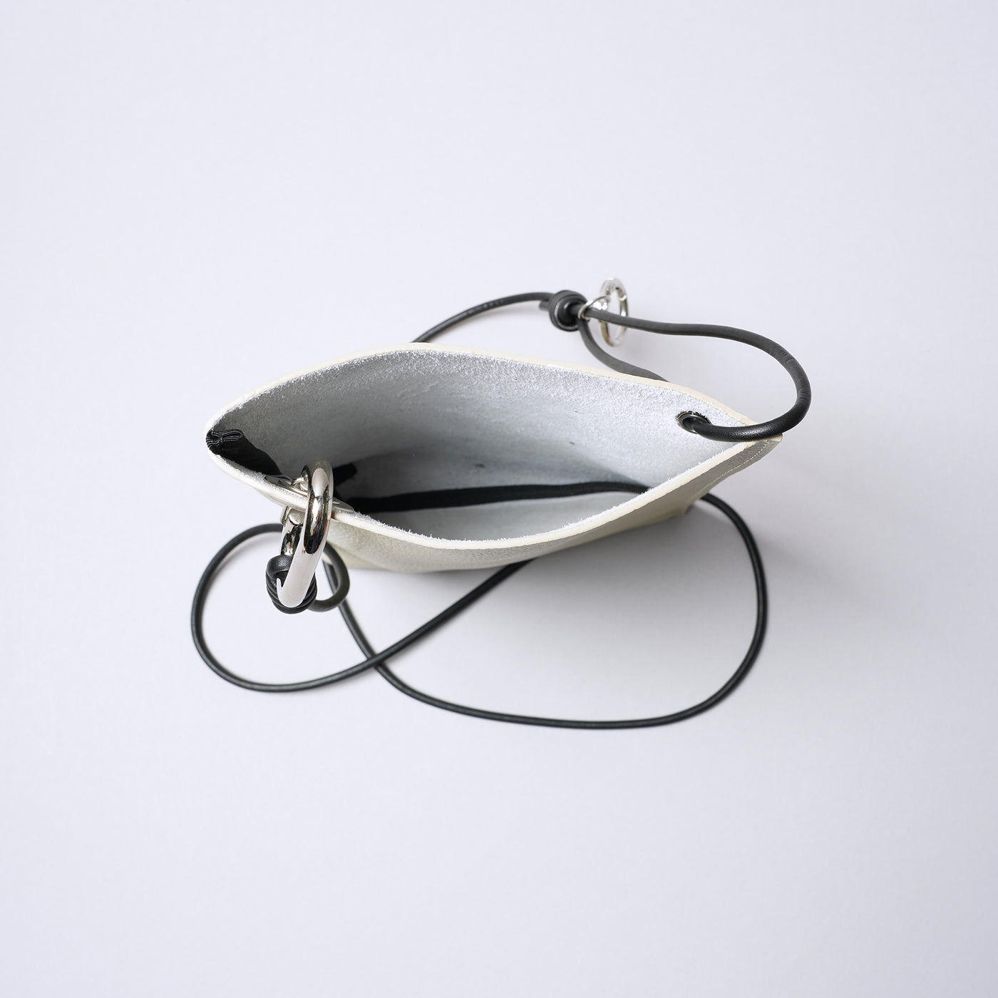 SHRINK LEATHER 迷你單肩包/黑色