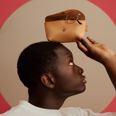 ＜ミンカ＞レザーポーチ 02/S/タン