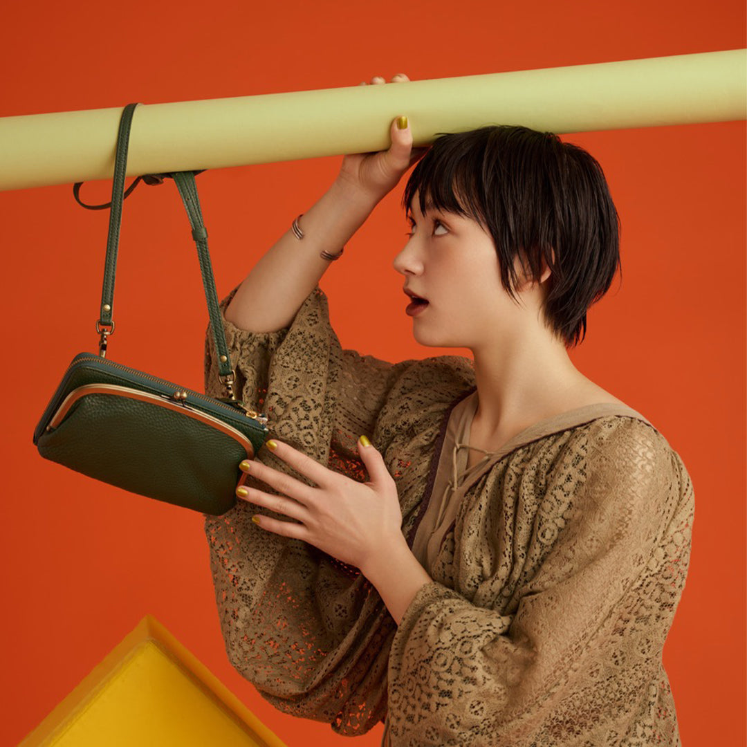 ＜artigiano＞口金式斜背錢包/綠色