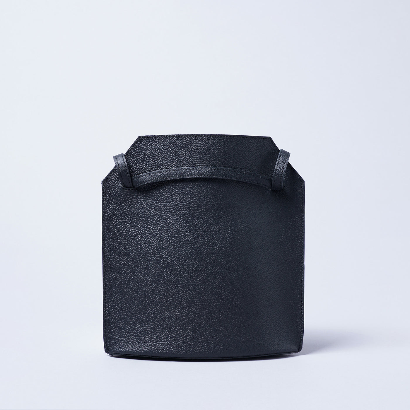 <BLACK IVORY> Nem / Black