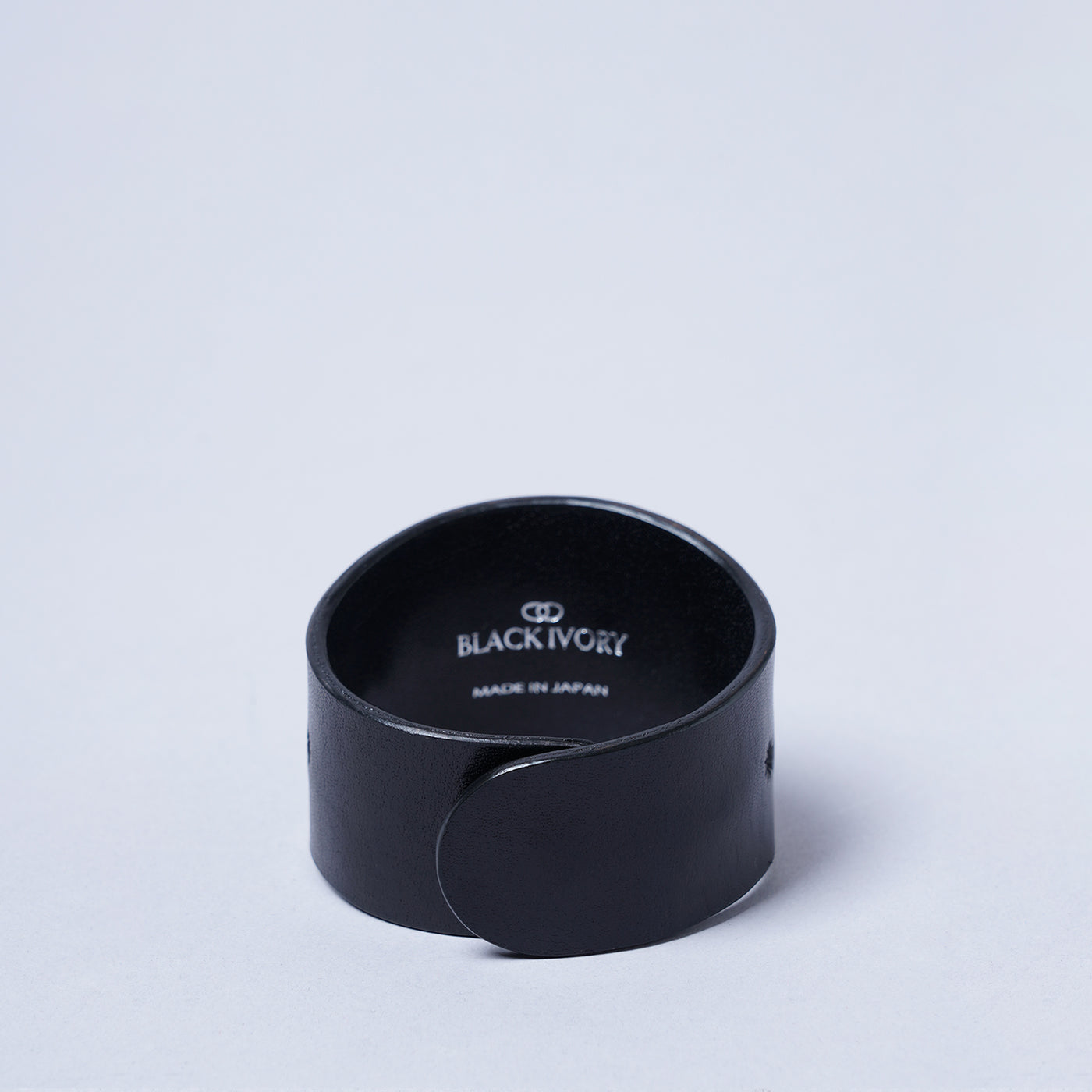 <BLACK IVORY> MassI / Black