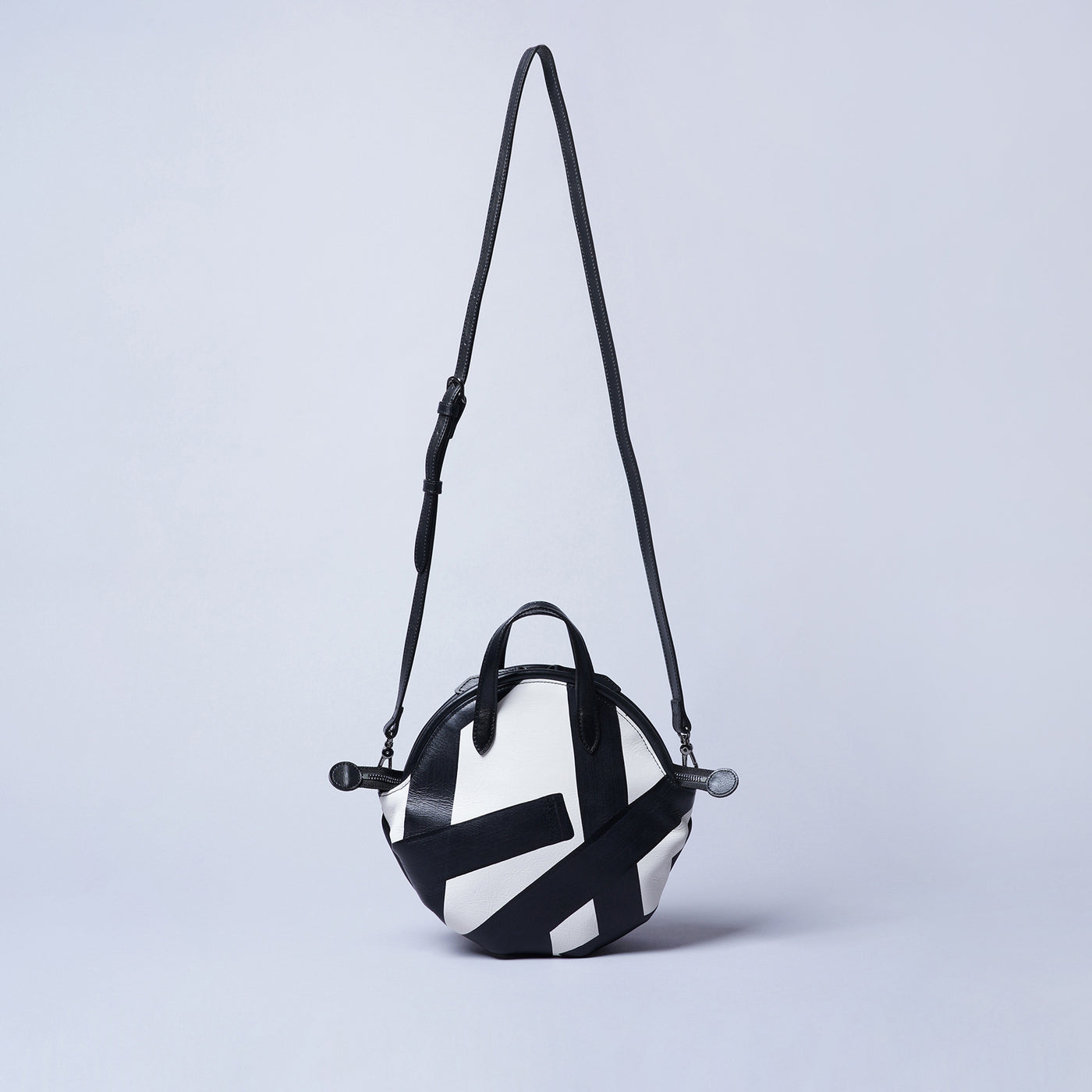 <ESTINE> Esquisse Series Hand Painted 2 Way Bag / Black