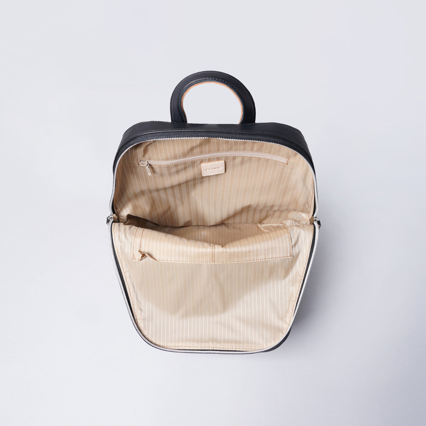 <ESTINE> Logical Series Backpack / Black