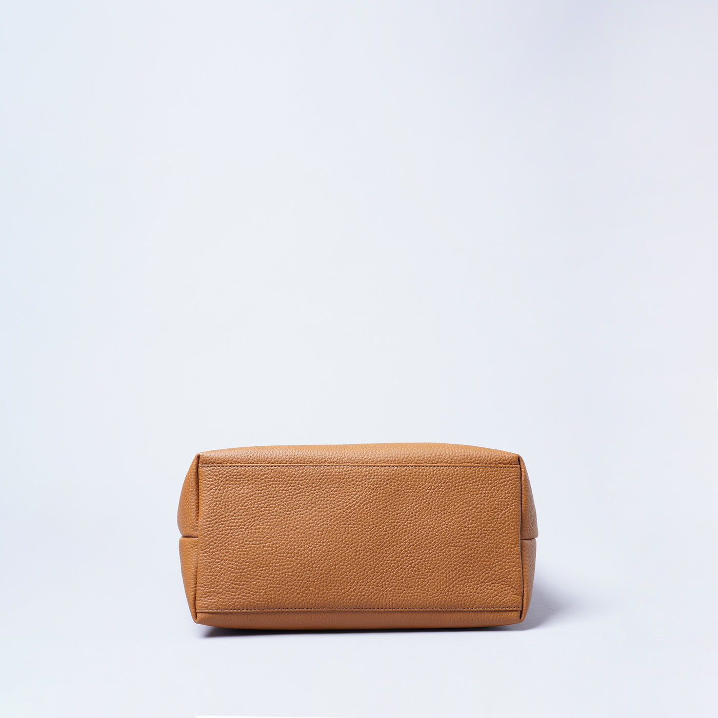 <LEZALI> Embossed Leather A4 Tote / Black