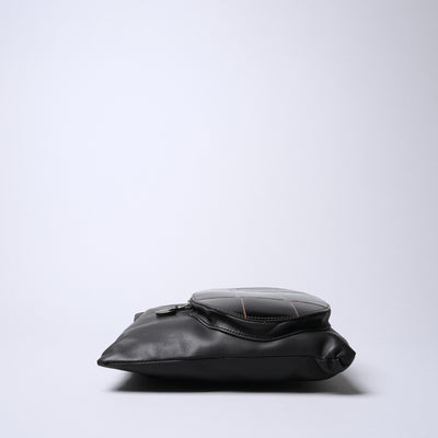 Apollon 薄型斜背包/黑色