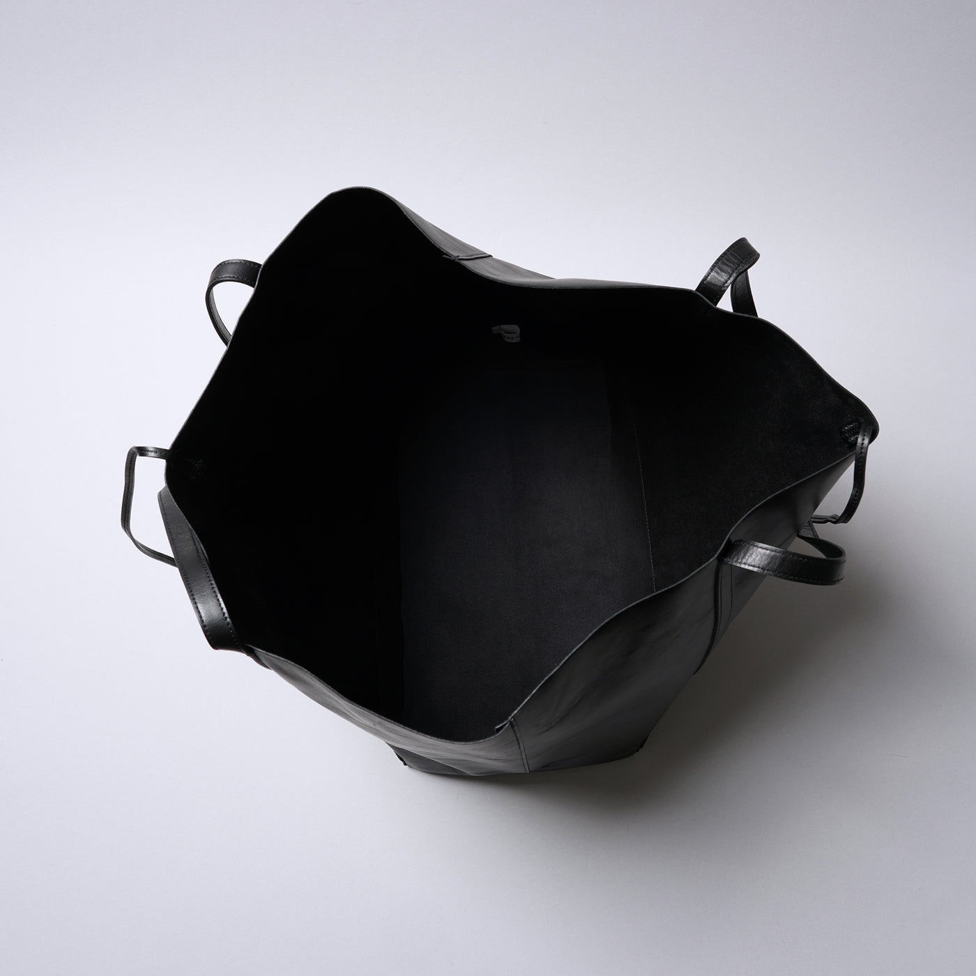 <REN> Maxi Tote / Black