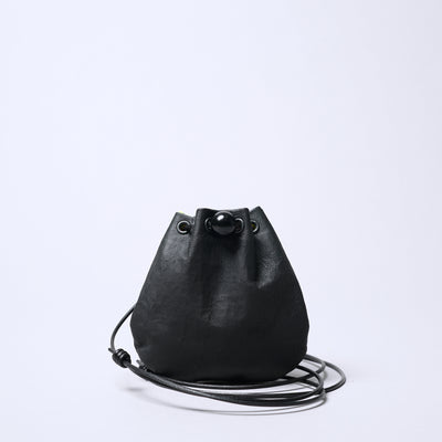 <SENTI FLATTER THE SENSES> Super Lightweight Dyneema Leather Drawstring Bag SS / Black x Camel