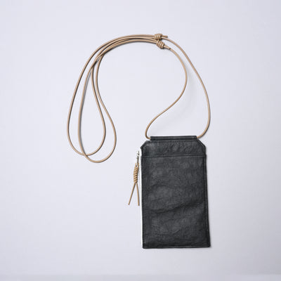 <SENTI FLATTER THE SENSES> Super Lightweight Dyneema Leather Travel Shoulder Bag / Black x Camel