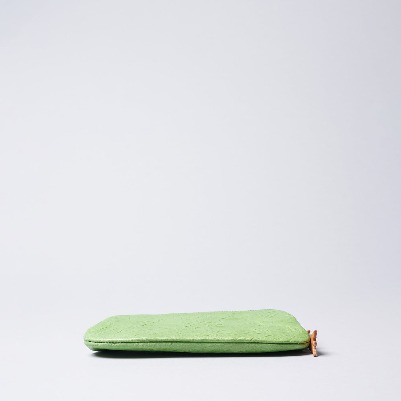 <aoneco> Kiss Lock Long Wallet / Blue Green