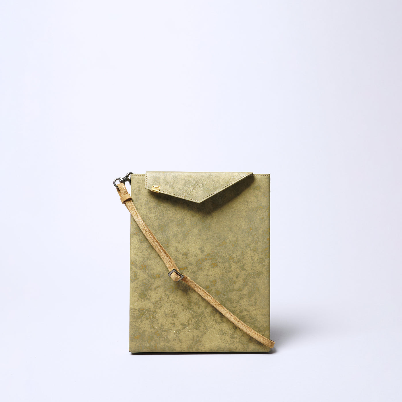 ＜keu＞Skinny Case L（11.5 inch）/紅銅鏽