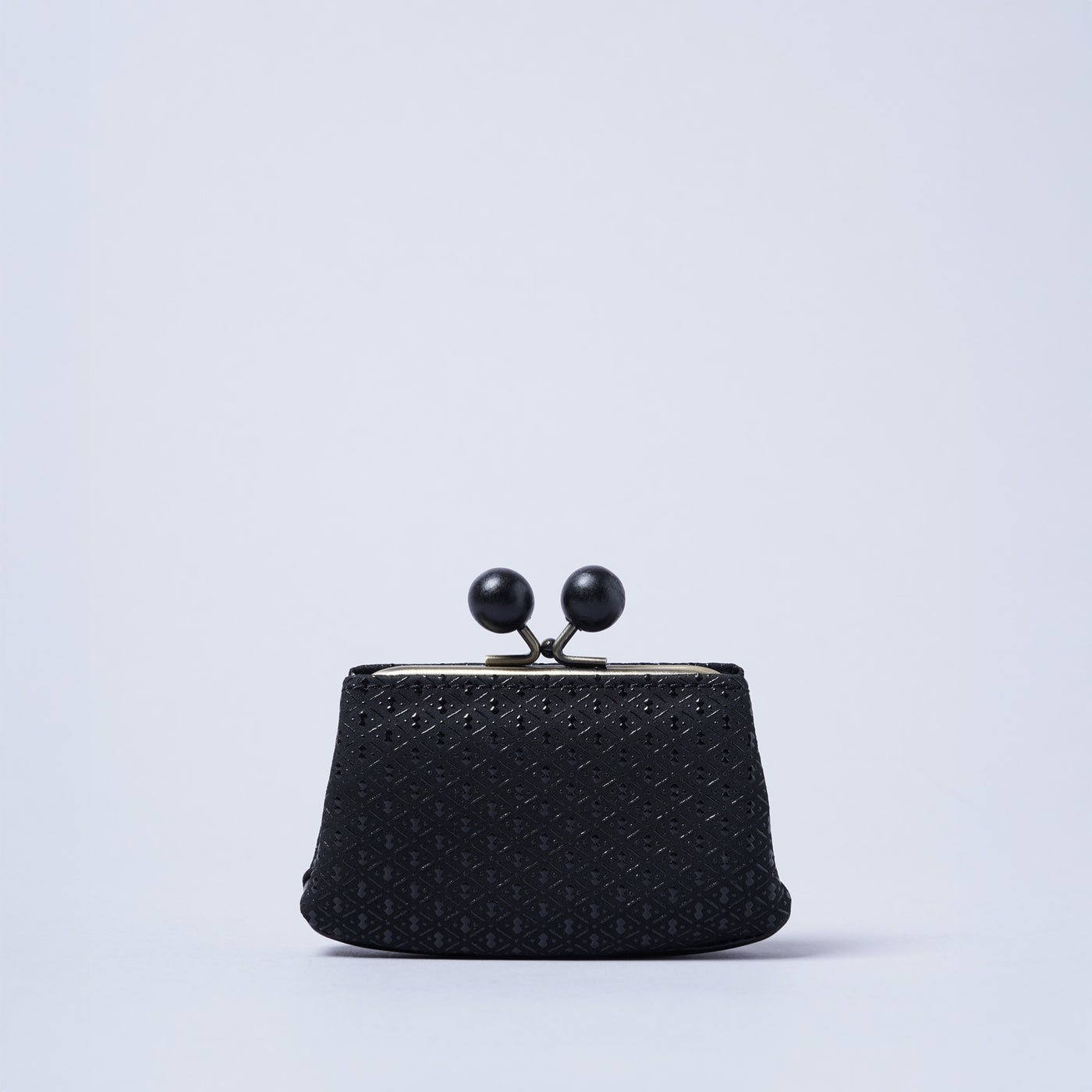 <kissora> Kotoinden Kiss Lock Mini Wallet / Small Cherry Blossoms PNK