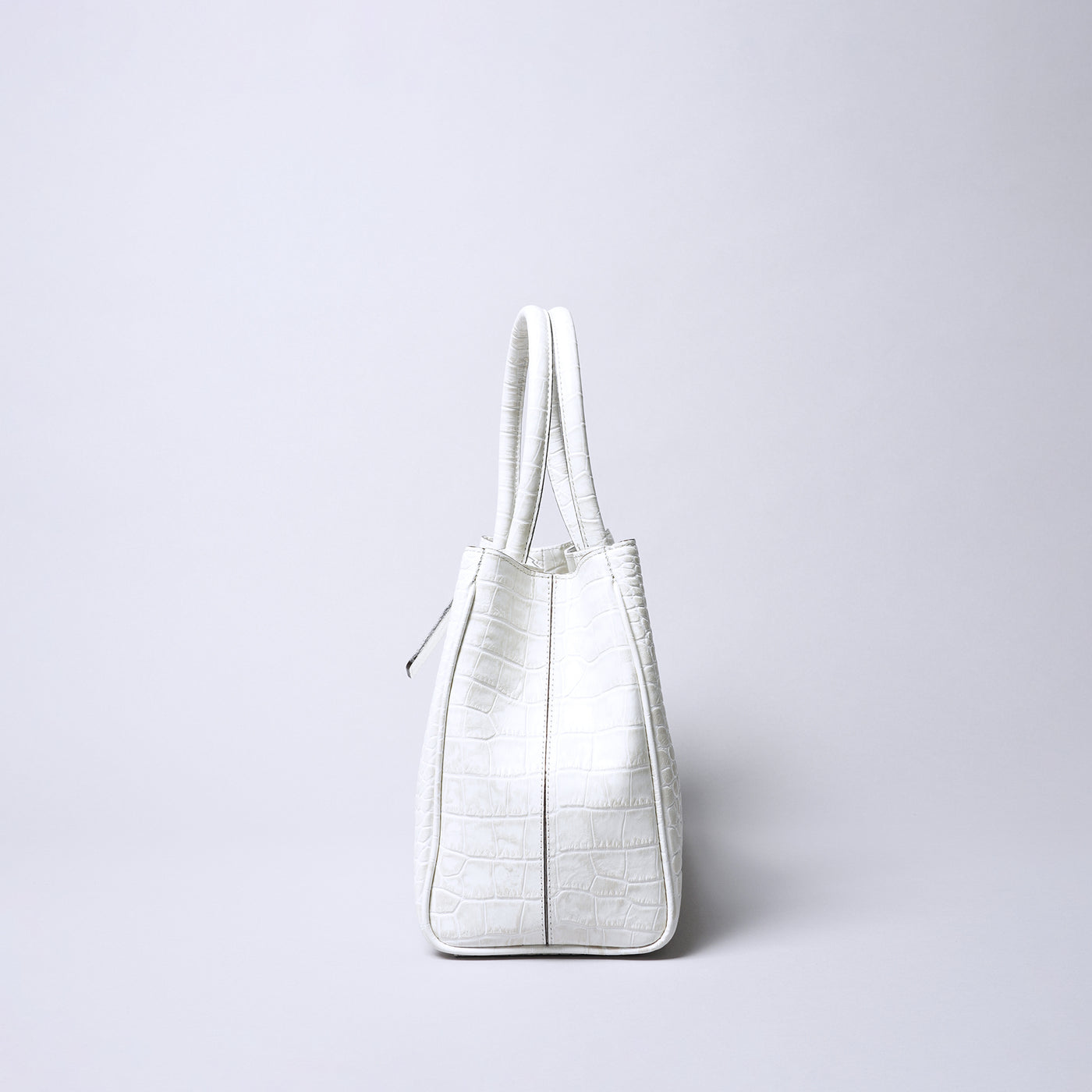 <legu> Chroma B5 Tote Bag / Black