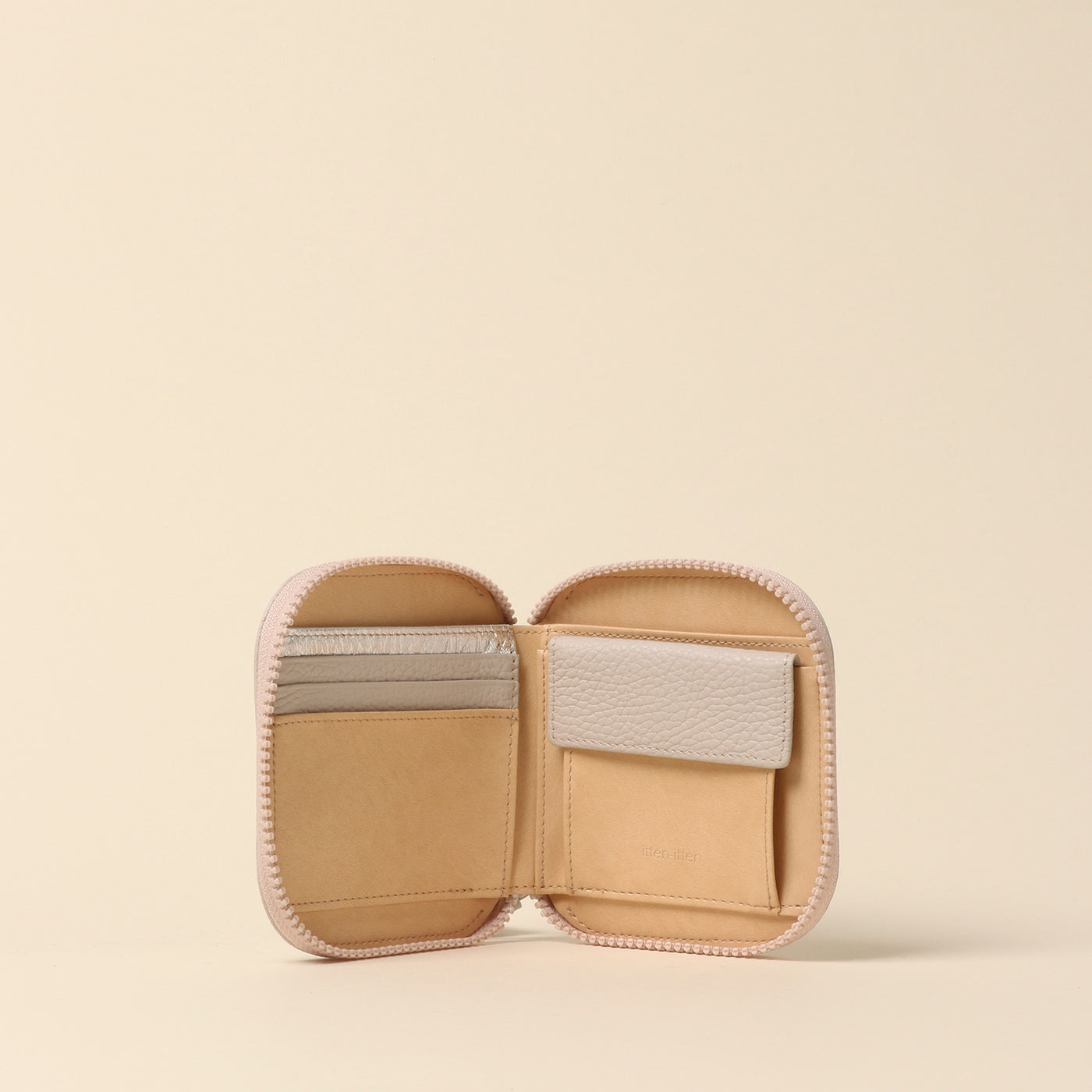 ＜itten-itten > Round Mini Wallet / Oak