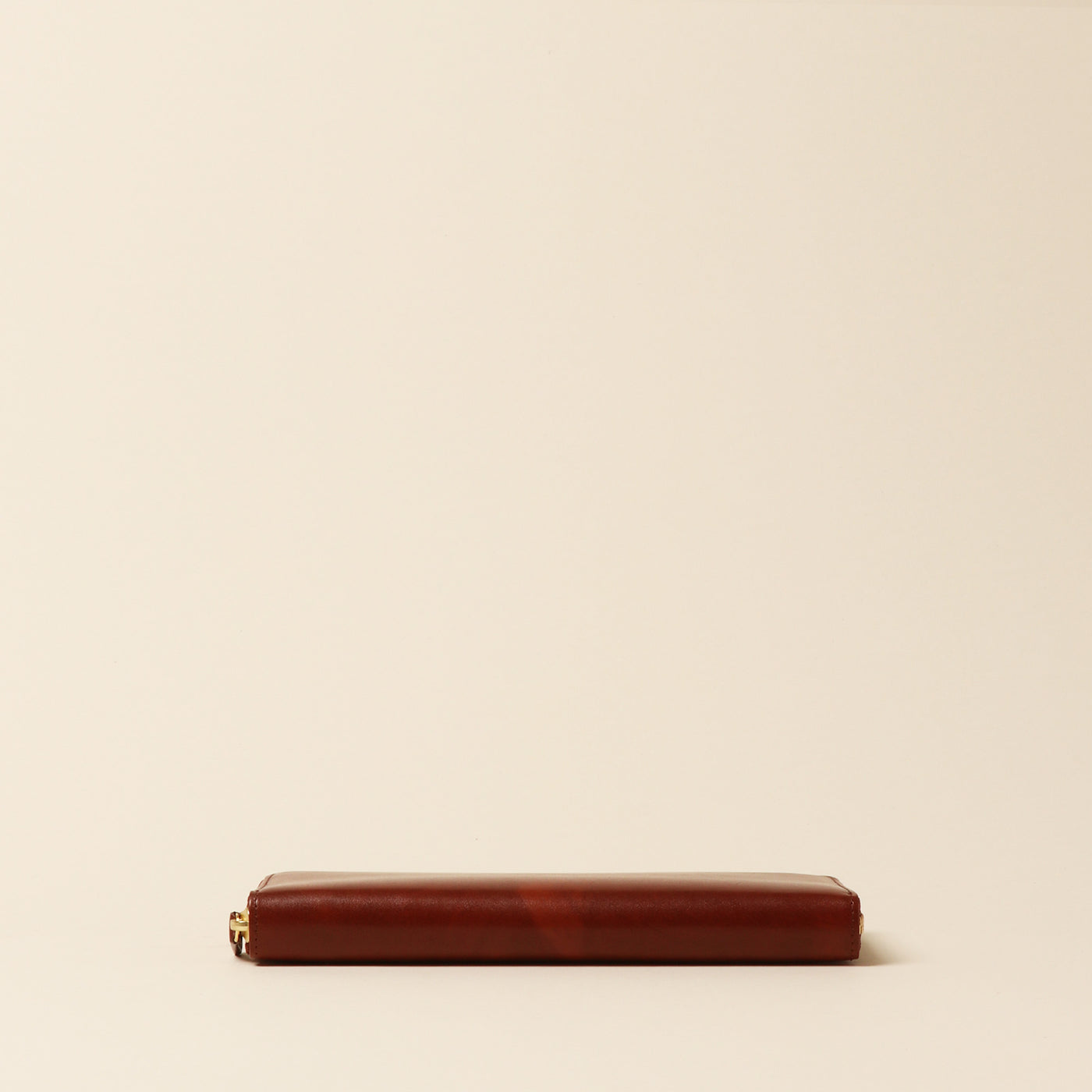 ＜CYPRIS＞ Cirasagi Leather 蜂巢拉鏈長夾 / 深棕色